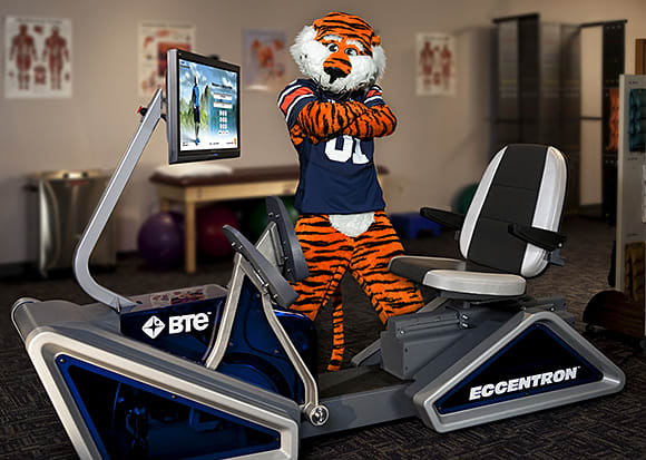 Auburn-University-Athletic-Trainers-Crowdfund-BTE-Eccentron-Rehab-EccentricExercise