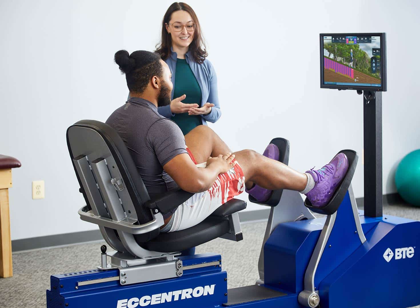 Eccentric exercise requires less energy and oxygen than traditional physical therapy exercises